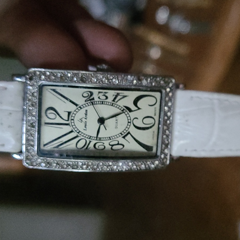 Louis Arden Japan Movement